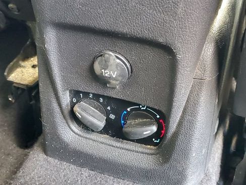 Used 2015 Ford Transit Connect Titanium FWD image 31