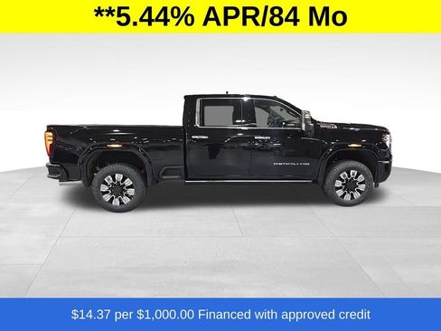 New 2026 GMC Sierra 3500 Denali w/ Denali Reserve Package AWD/4WD image 8