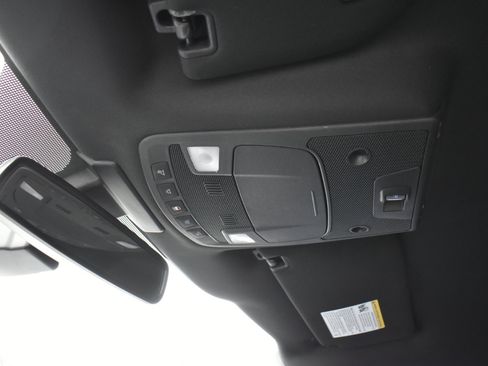 Used 2015 Ford F150 Lariat w/ Equipment Group 502A Luxury image 44