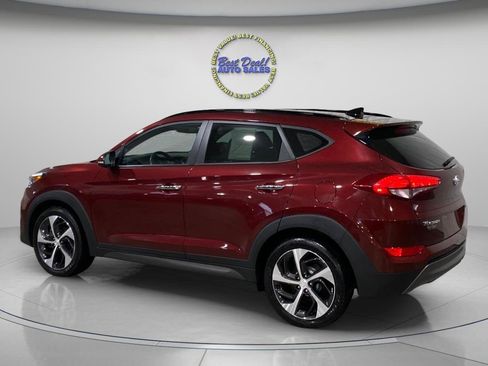 Used 2016 Hyundai Tucson Limited w/ Option Group 03 AWD/4WD image 3