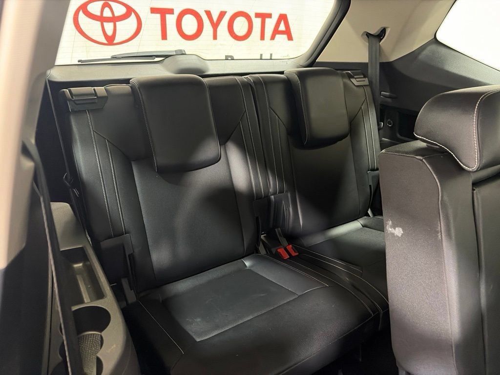 Used 2021 Volkswagen Atlas SE AWD/4WD image 18