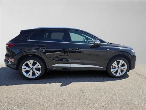 Used 2023 Audi Q4 e-tron Premium Plus AWD/4WD image 2