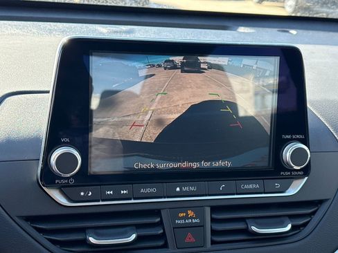 Certified 2025 Nissan Altima 2.5 S image 22