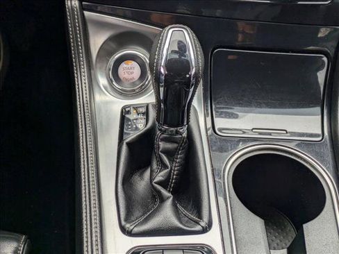Used 2018 Nissan Maxima Platinum image 15