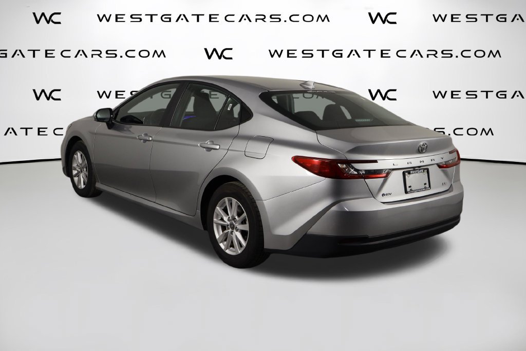 Used 2025 Toyota Camry LE FWD image 43