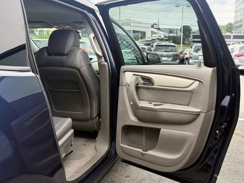 Used 2015 Chevrolet Traverse LS FWD image 28