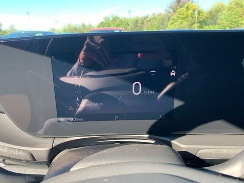 New 2026 Buick Envista Sport Touring w/ Convenience I Package image 18