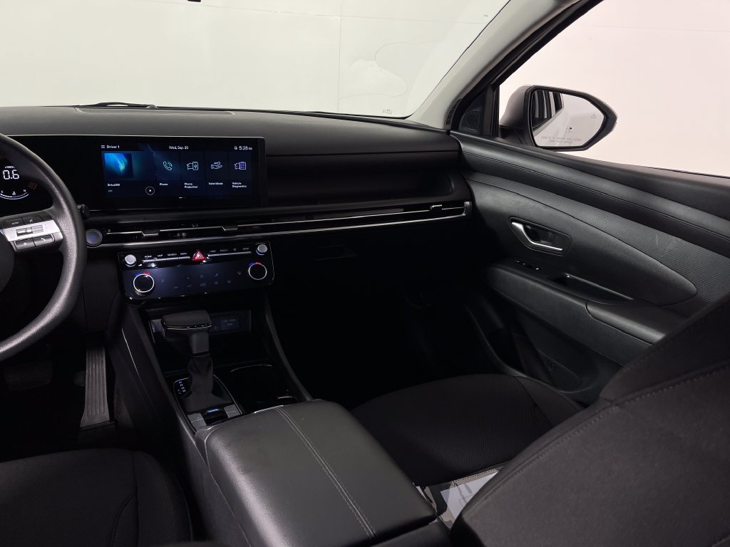 Certified 2025 Hyundai Tucson SEL FWD image 17