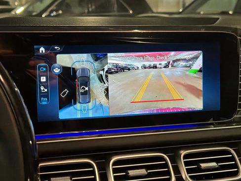 New 2026 Mercedes-Benz Maybach GLS 600 4MATIC image 20