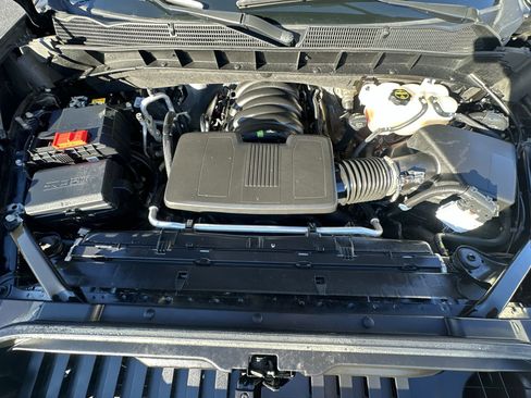 Used 2024 GMC Sierra 1500 SLT image 33