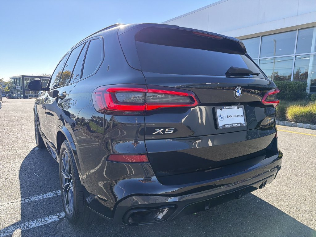 Used 2020 BMW X5 xDrive40i w/ M Sport Package AWD/4WD image 12