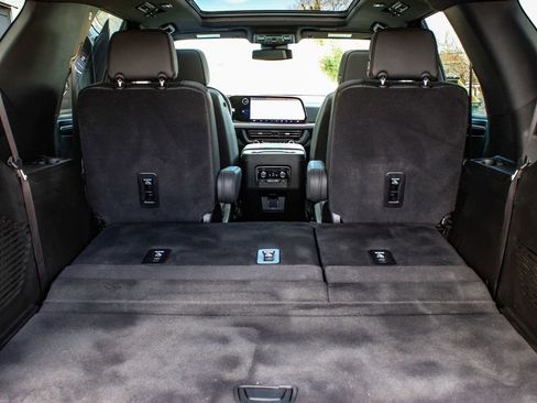 Used 2025 Chevrolet Tahoe RST w/ Comfort Package AWD/4WD image 48