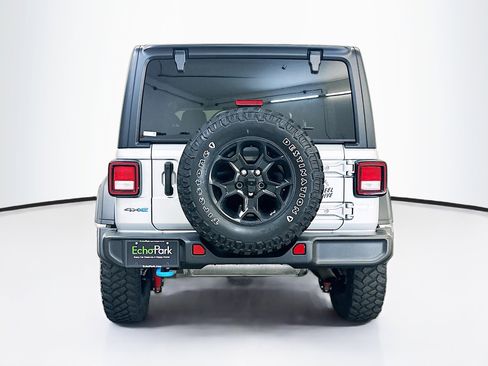 Used 2023 Jeep Wrangler Unlimited w/ Cold Weather Group AWD/4WD image 7