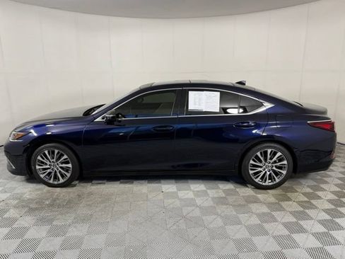 Used 2019 Lexus ES 350 w/ Accessory Package 2 FWD image 3