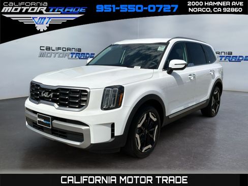 Used 2023 Kia Telluride S AWD/4WD image 1