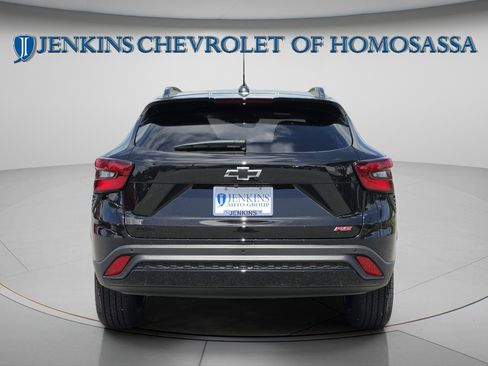 New 2026 Chevrolet Trax RS w/ Driver Confidence Package FWD image 5