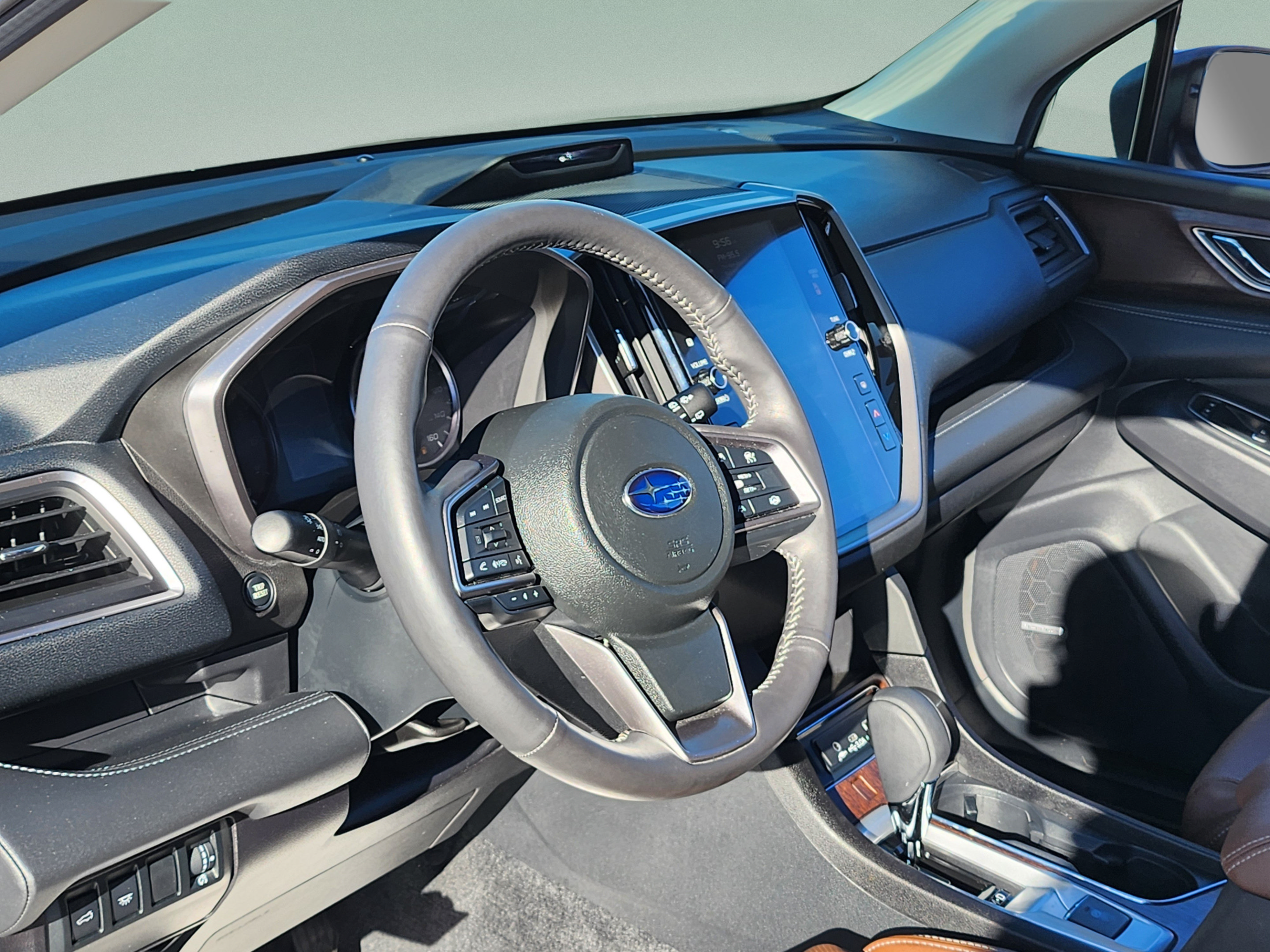 Used 2024 Subaru Ascent Touring AWD/4WD image 11