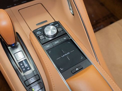 Used 2020 Lexus LC 500 Coupe w/ Performance Package RWD image 55