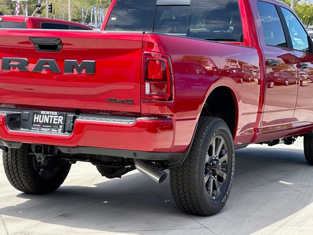 New 2026 RAM 2500 Big Horn AWD/4WD image 8