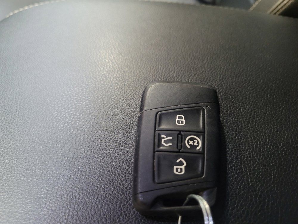 Used 2021 Volkswagen Atlas SE AWD/4WD image 32