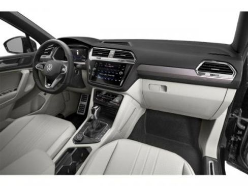 Used 2023 Volkswagen Tiguan SE R-Line AWD/4WD image 15