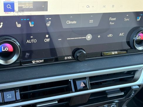 Used 2024 Lexus RX 350 AWD w/ Convenience Package image 20