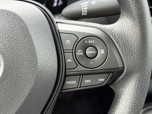 Used 2026 Toyota Corolla LE FWD image 23