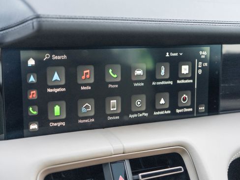 Used 2020 Porsche Taycan Turbo S image 18