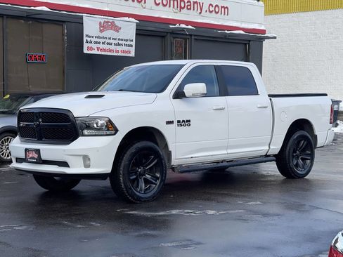 Used 2017 RAM 1500 Sport w/ Convenience Group image 5