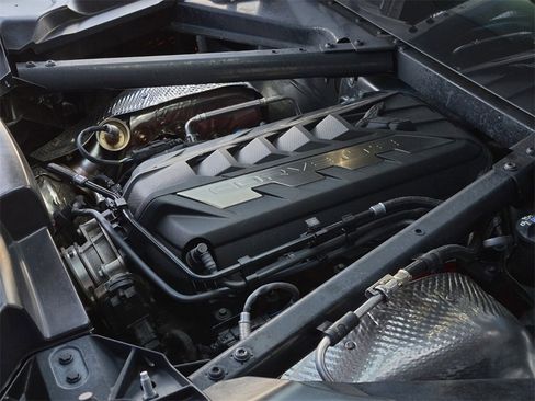 Certified 2024 Chevrolet Corvette Stingray Coupe w/ Battery Protection Package image 9