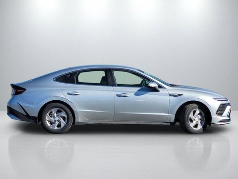 New 2026 Hyundai Sonata SE image 3