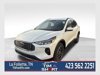 New 2026 Ford Escape SE w/ Class II Trailer Tow Package