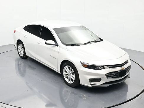 Used 2016 Chevrolet Malibu LT w/ Leather Package image 31