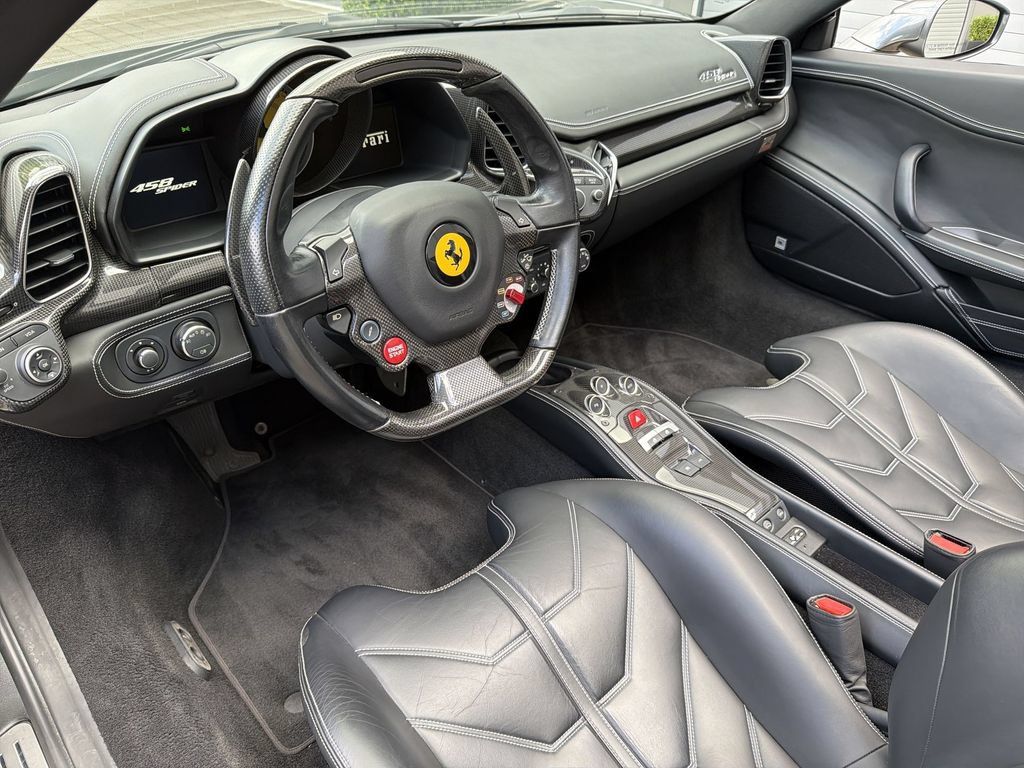 Certified 2013 Ferrari 458 Spider RWD image 23