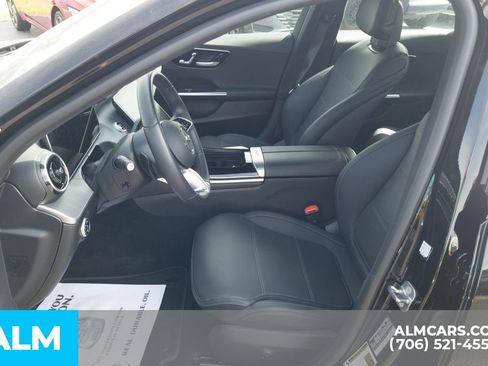Used 2025 Mercedes-Benz C 300 Sedan image 16