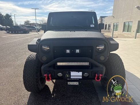 Used 2013 Jeep Wrangler Unlimited Sport image 2