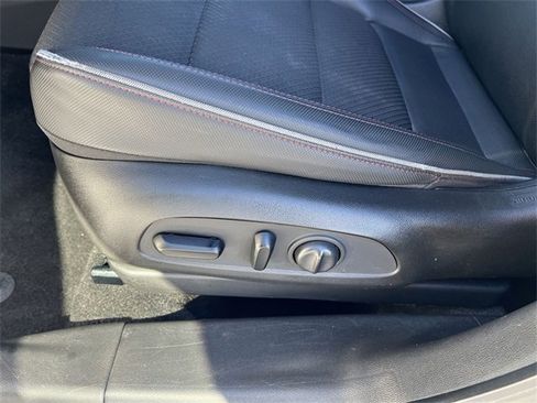 Certified 2021 Chevrolet TrailBlazer RS w/ Convenience Package image 14