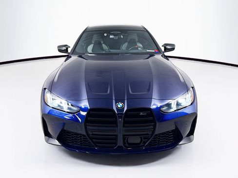 Used 2025 BMW M4 Competition image 3