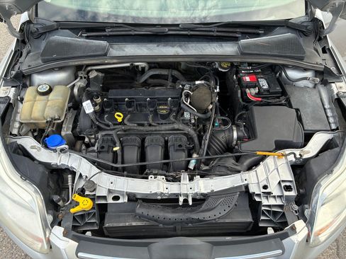 Used 2012 Ford Focus SE FWD image 31