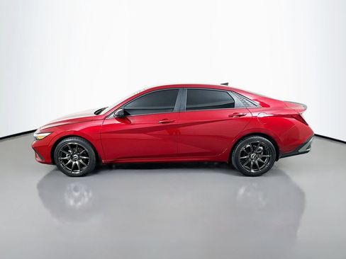Used 2025 Hyundai Elantra Sport FWD image 8
