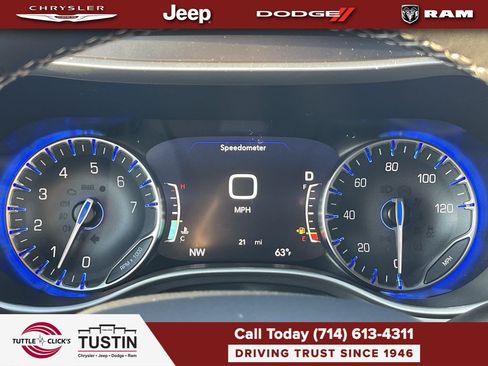 New 2026 Chrysler Pacifica Select FWD image 24