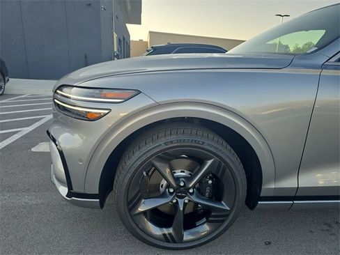 New 2026 Genesis GV70 2.5T Sport Prestige image 10