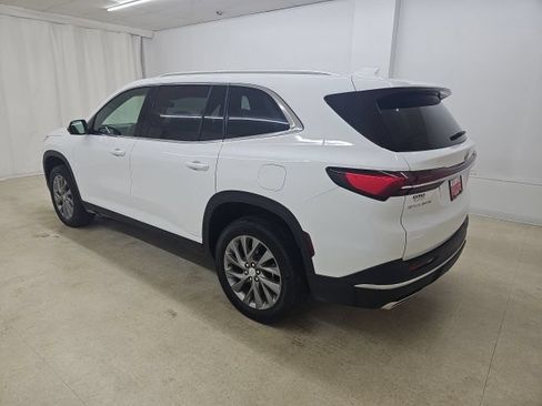 Used 2026 Buick Enclave Preferred FWD image 19