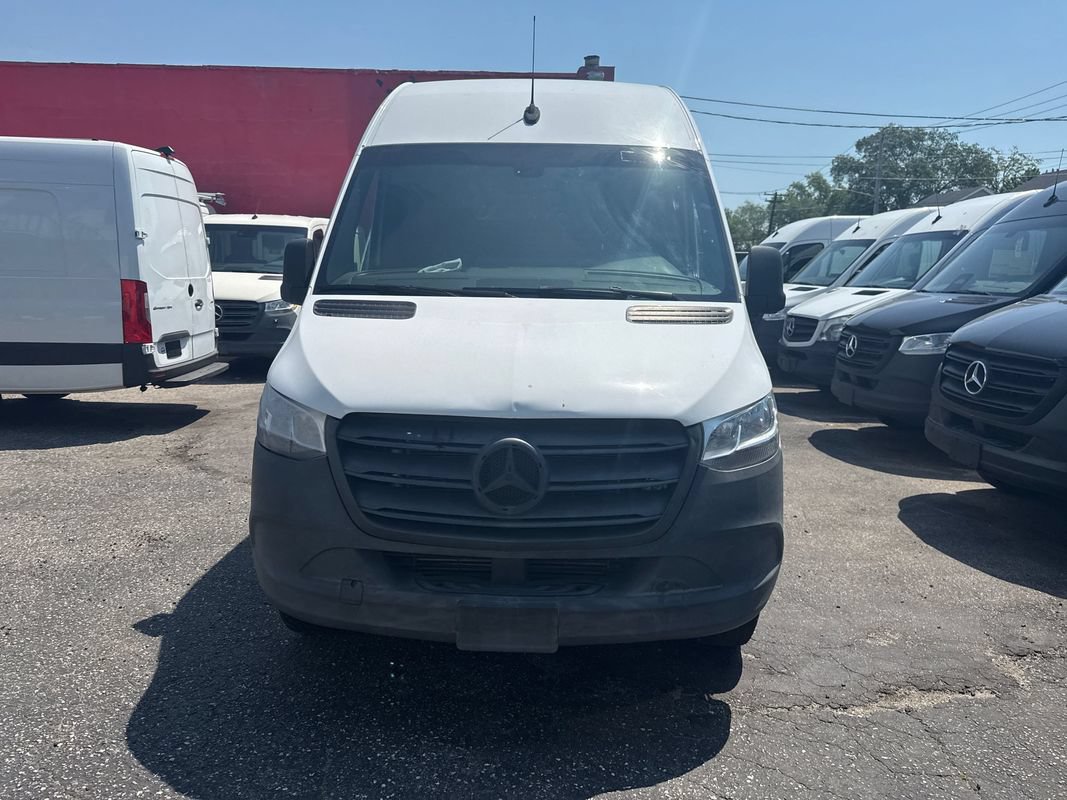 Used 2020 Mercedes-Benz Sprinter 2500 w/ Driver Convenience Package image 11
