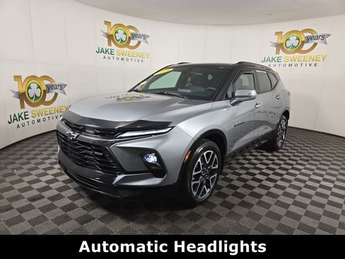 Certified 2024 Chevrolet Blazer RS w/ Driver Confidence II Package AWD/4WD image 3