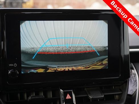 Used 2024 Toyota Corolla LE image 27