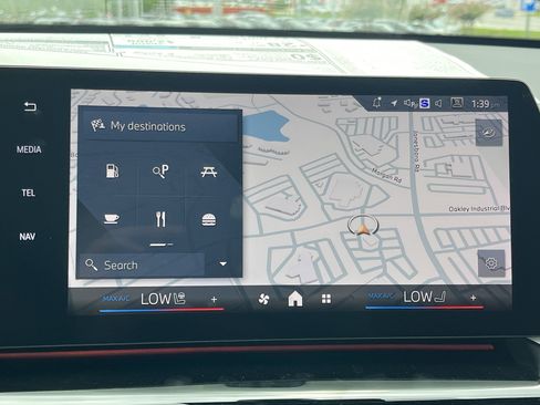 New 2025 BMW X1 xDrive28i w/ Convenience Package image 6