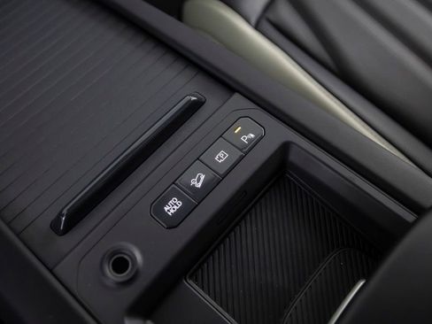 Used 2024 Kia EV9 GT-Line image 47