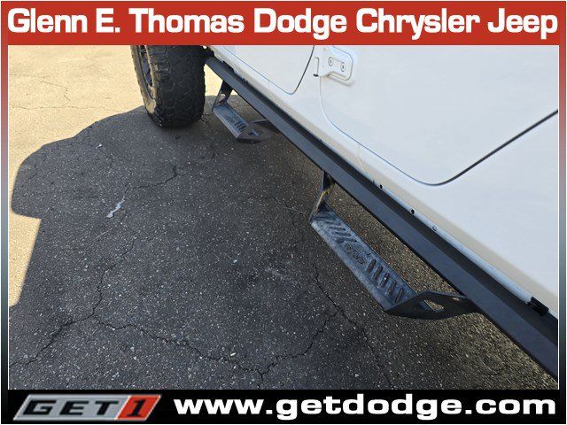 Used 2022 Jeep Gladiator Mojave w/ Trailer Tow Package AWD/4WD image 14