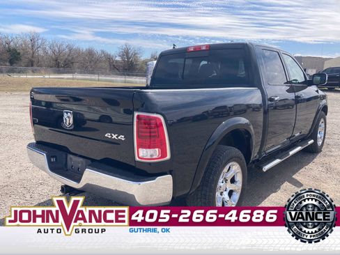 Used 2018 RAM 1500 Laramie image 7
